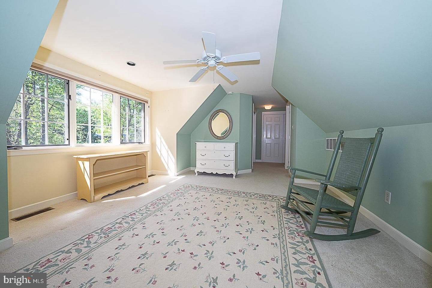 30 Spring Hill Lane photo 48