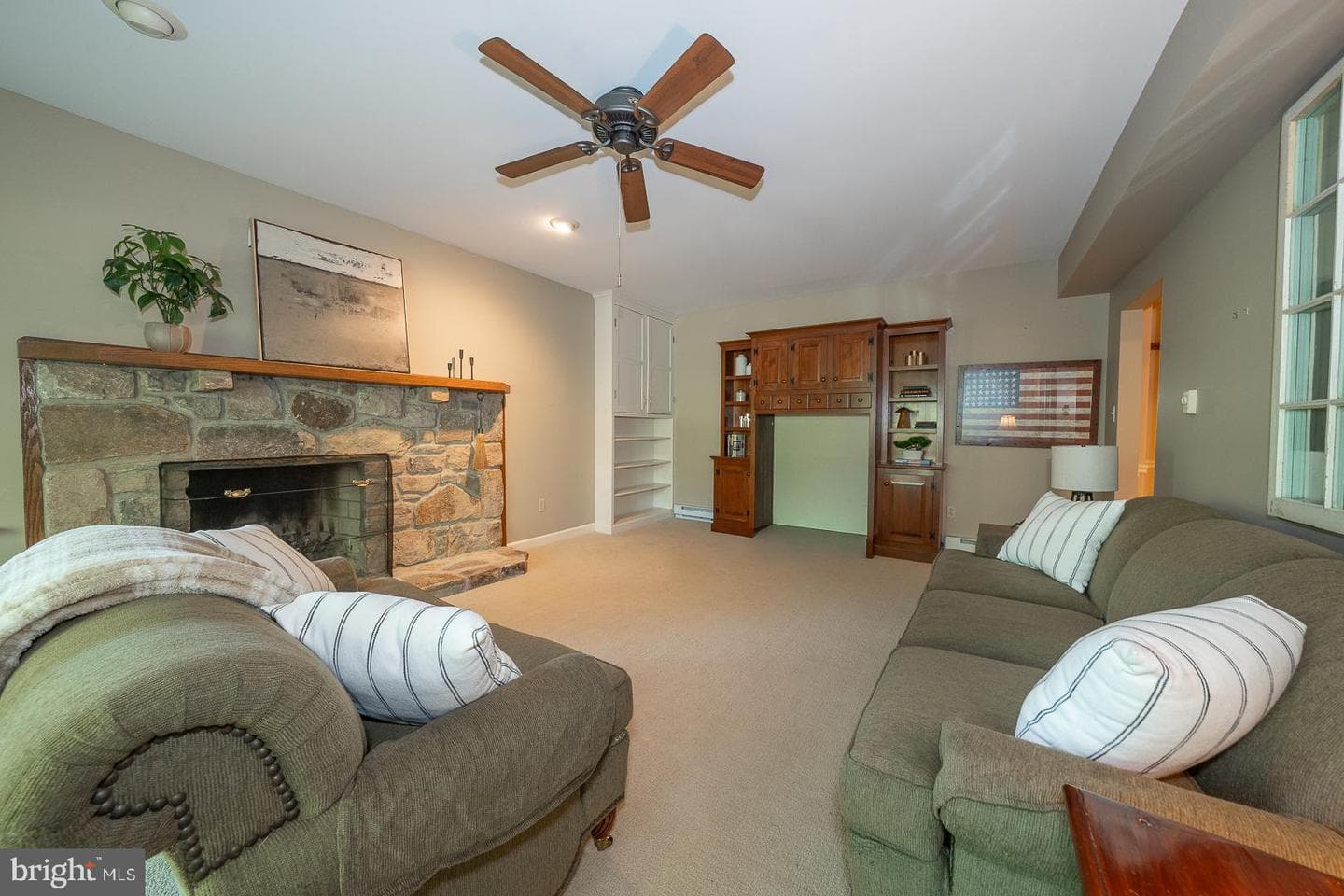 30 Spring Hill Lane photo 53