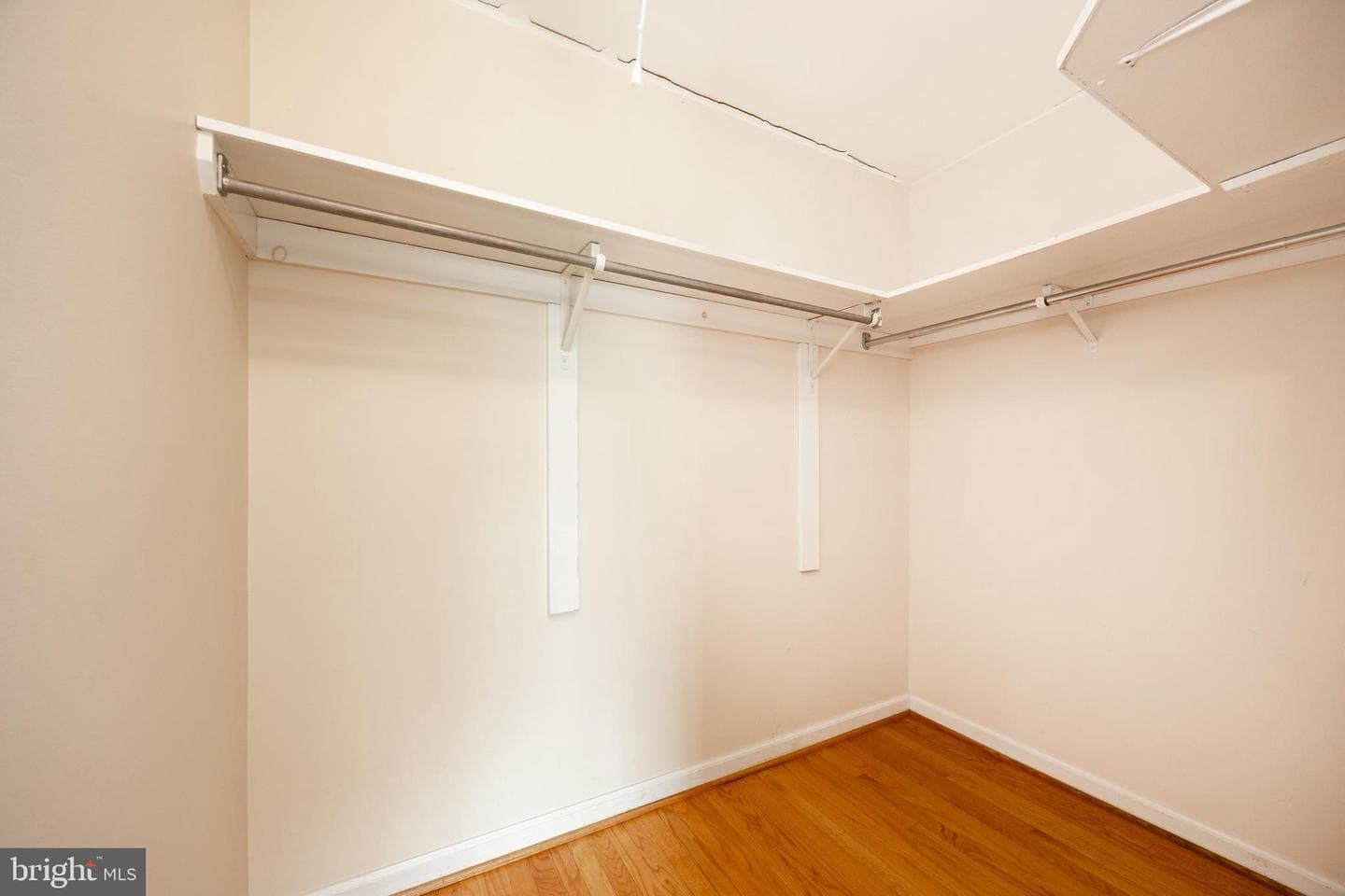 324 Marshall Street #8 photo 22