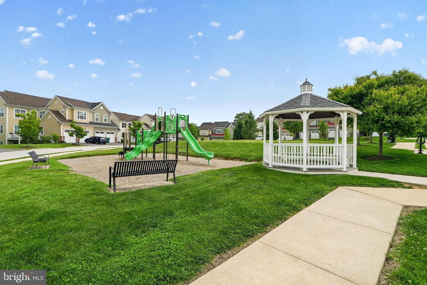 180 Shilling Avenue photo 34