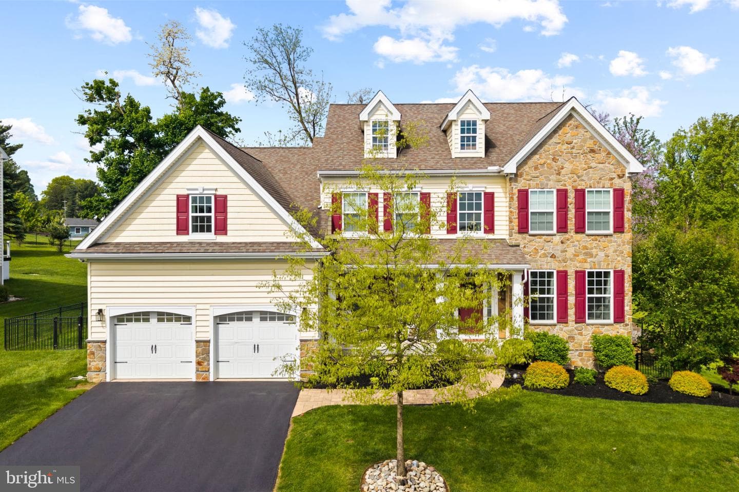 19 Abby Road photo 81