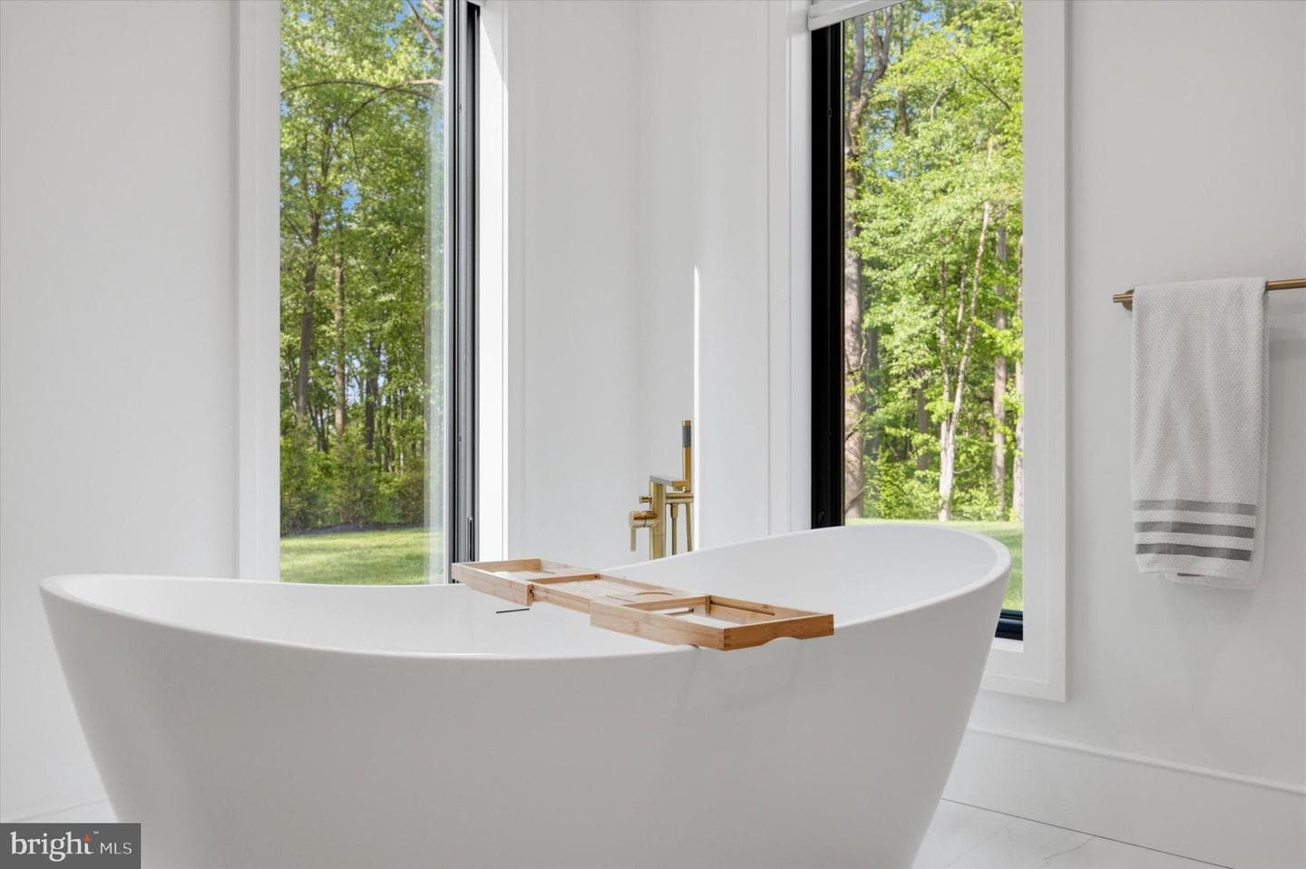 18 Beatty Lane photo 32