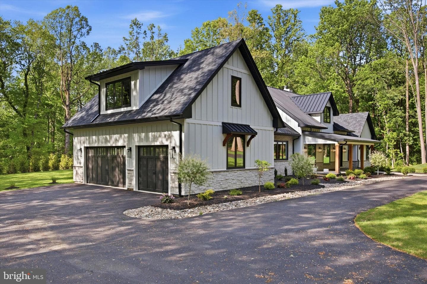 18 Beatty Lane photo 6