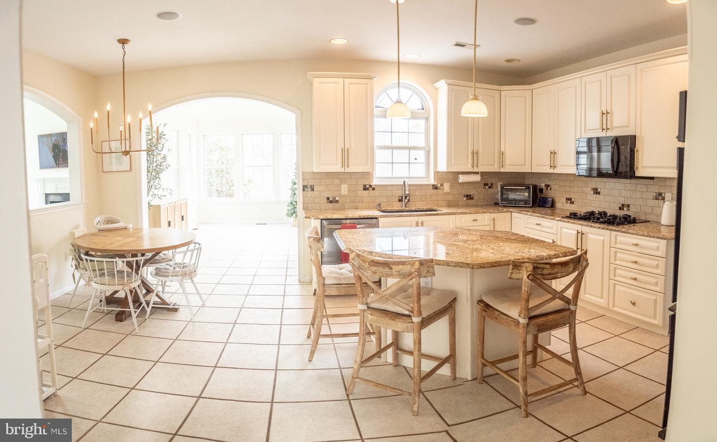 208 Belgian Drive photo 13
