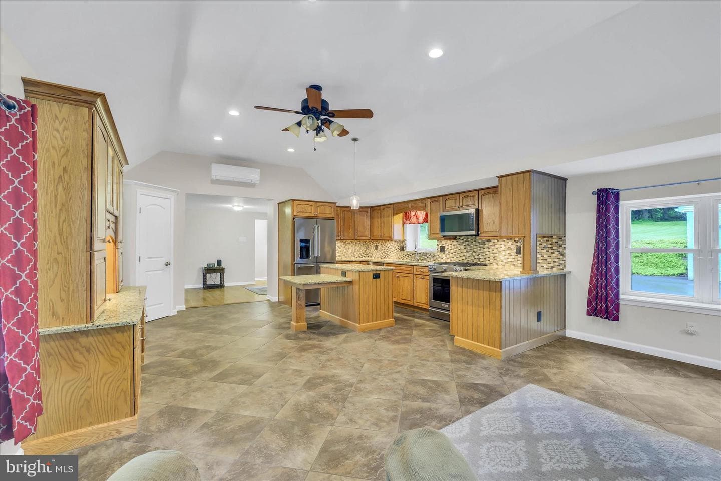 1014 N Bailey Rd photo 7