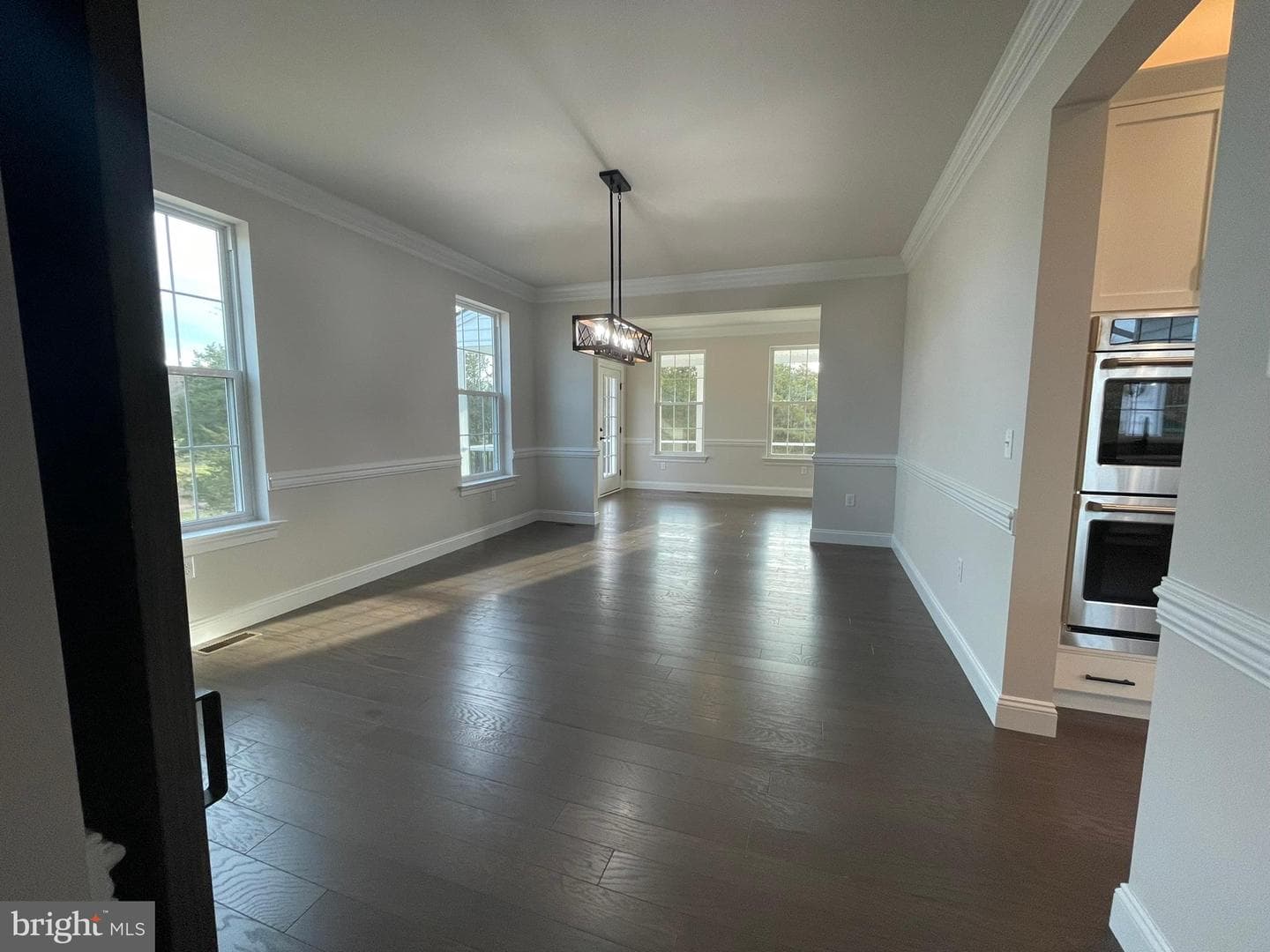 73 Ruth Ave photo 40