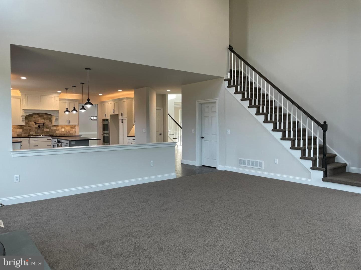 73 Ruth Ave photo 60