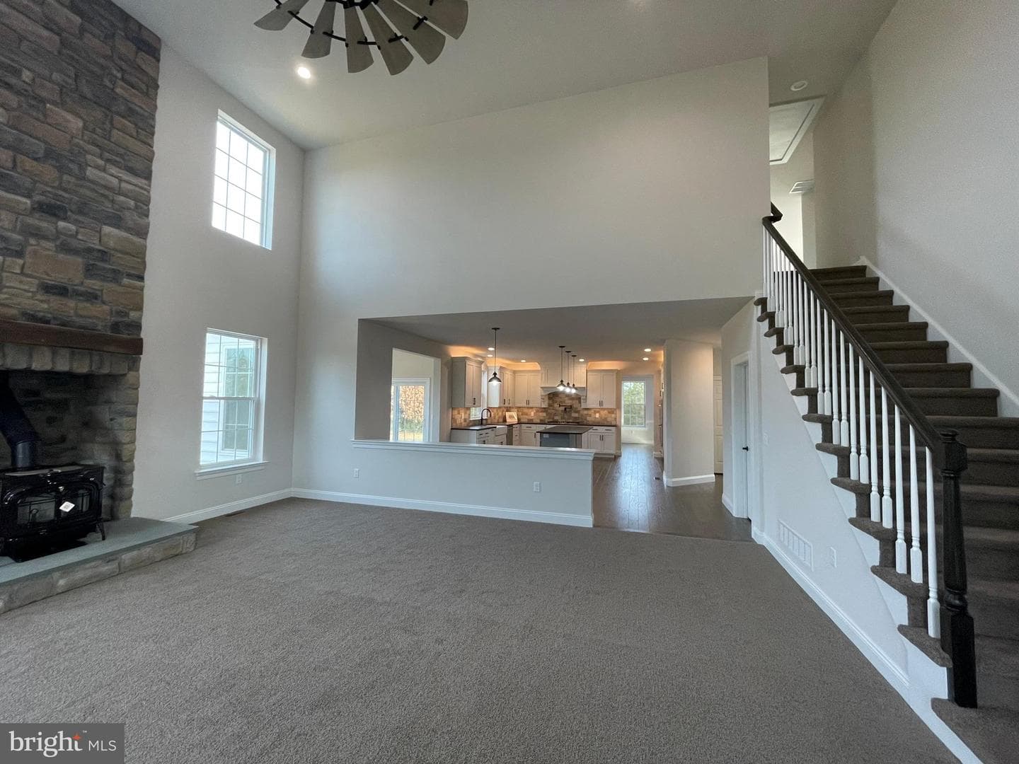73 Ruth Ave photo 62