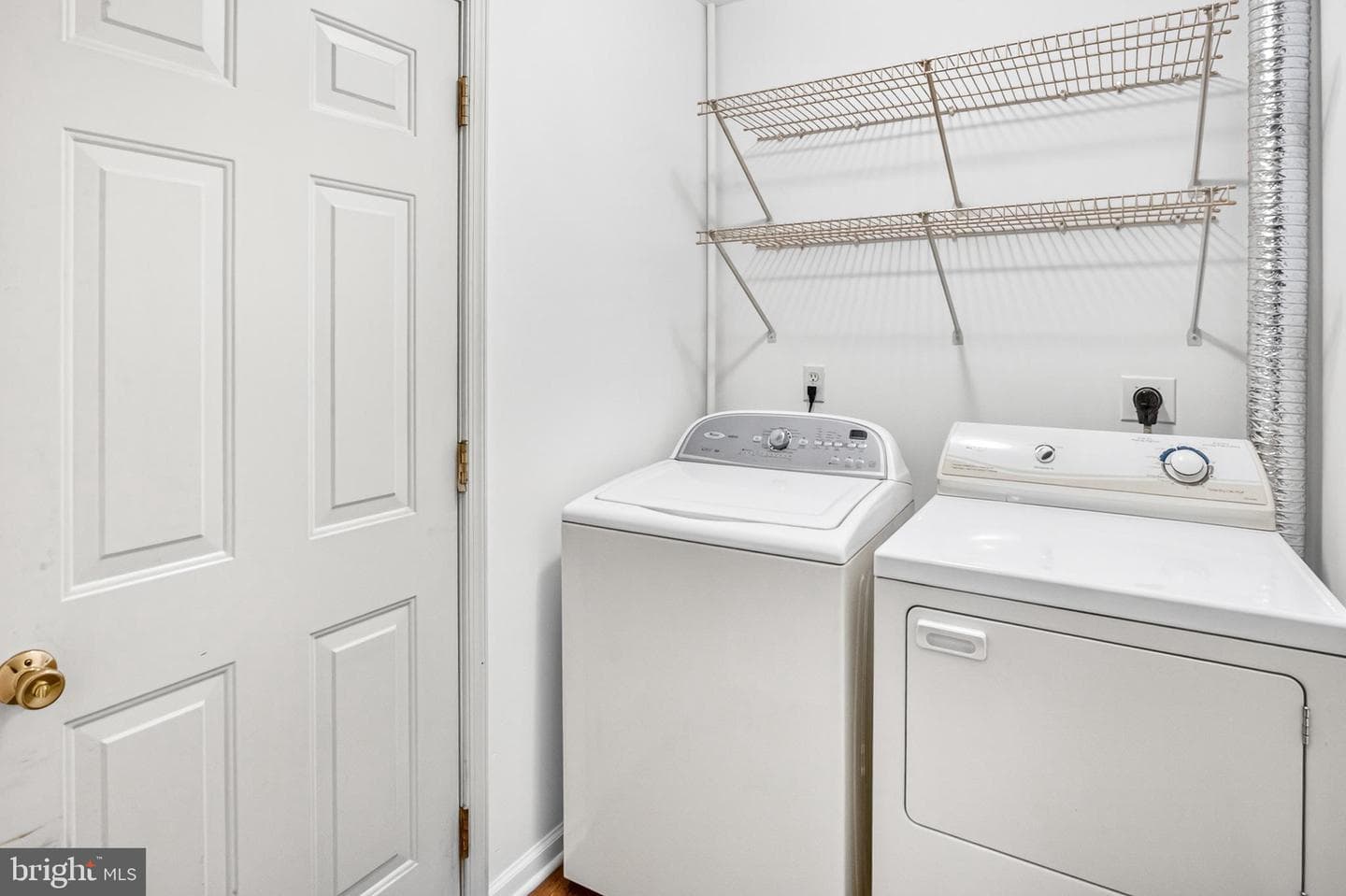 147 Village Way photo 17