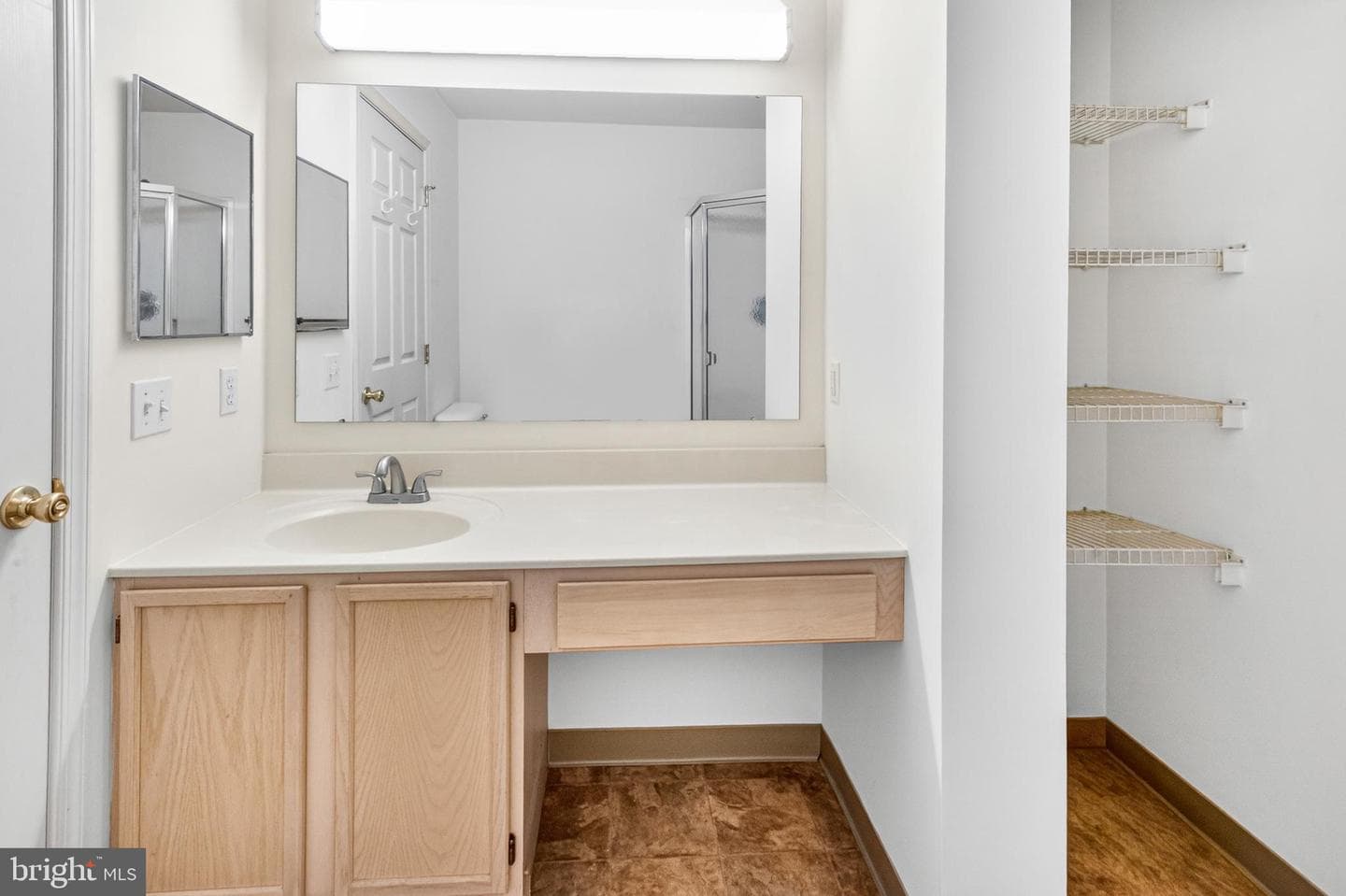 147 Village Way photo 27
