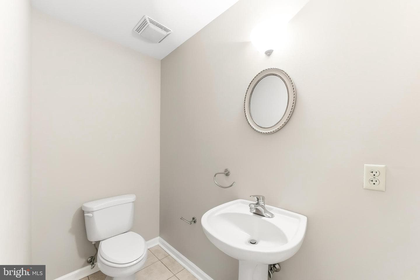286 Hickory Drive photo 28