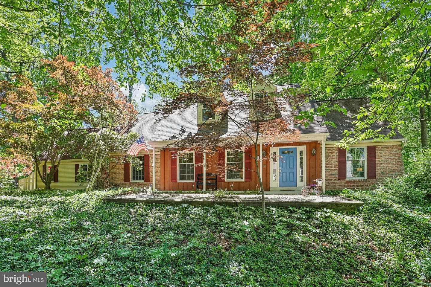 829 Nathan Hale Drive photo 2