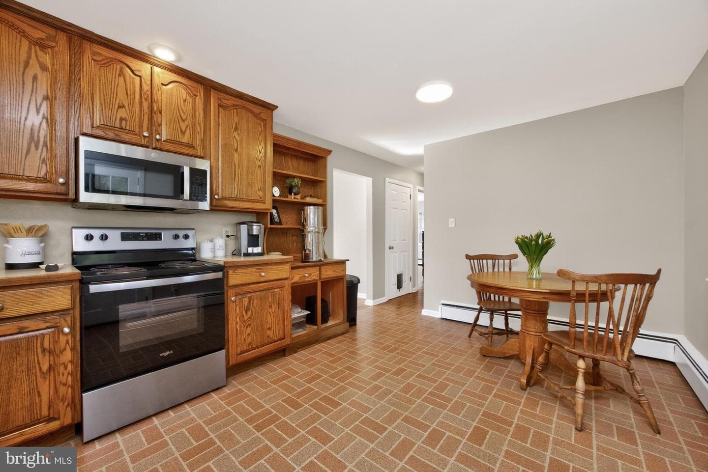 507 Saint Johns Circle photo 17
