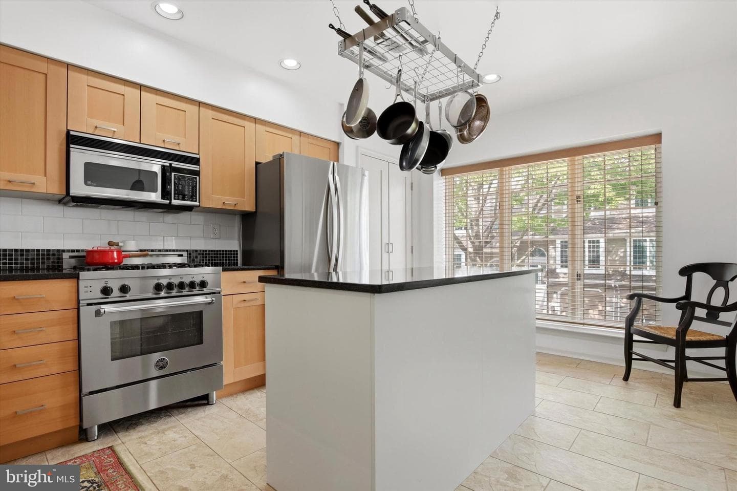 18 Cabot Drive photo 6