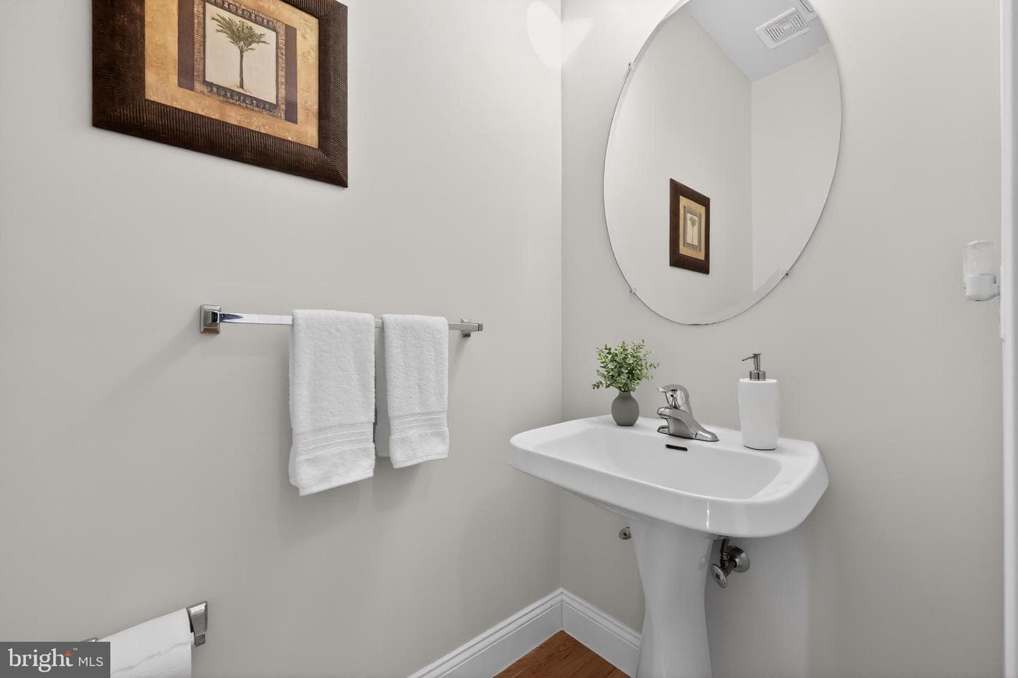 252 Ferndale Lane photo 17
