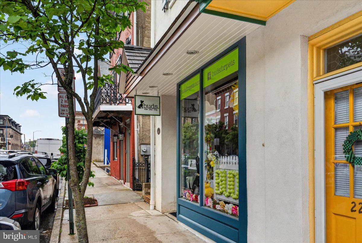220 Church Street photo 46