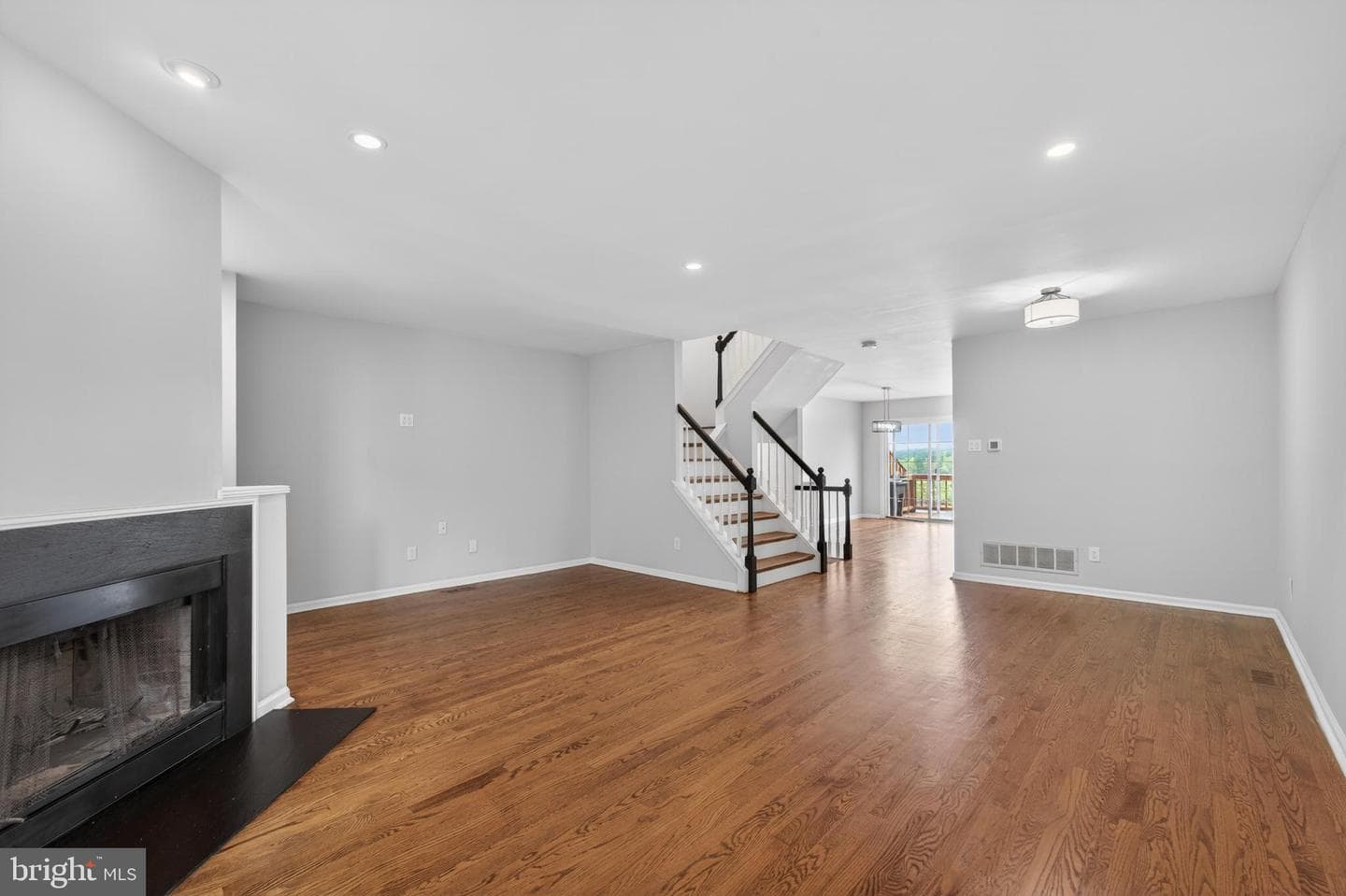 1202 Harbour Ridge Lane photo 5