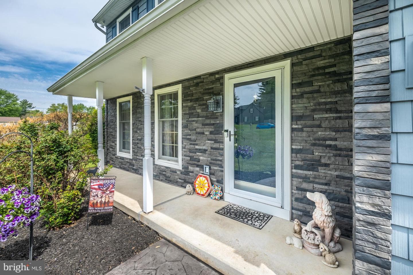 114 Arianna Lane photo 4