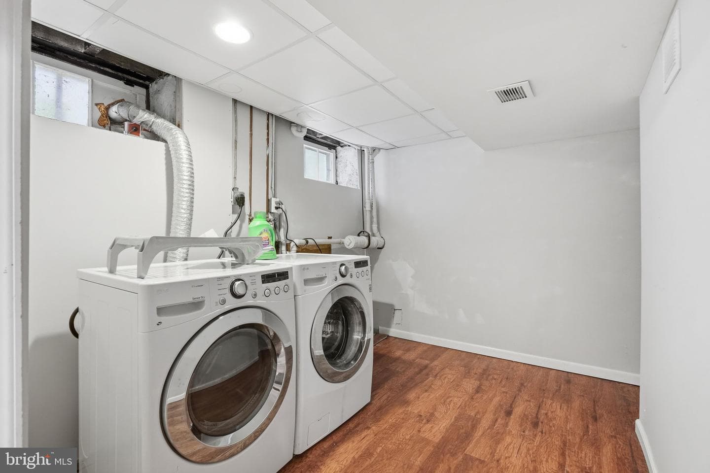 303 Price Street photo 49
