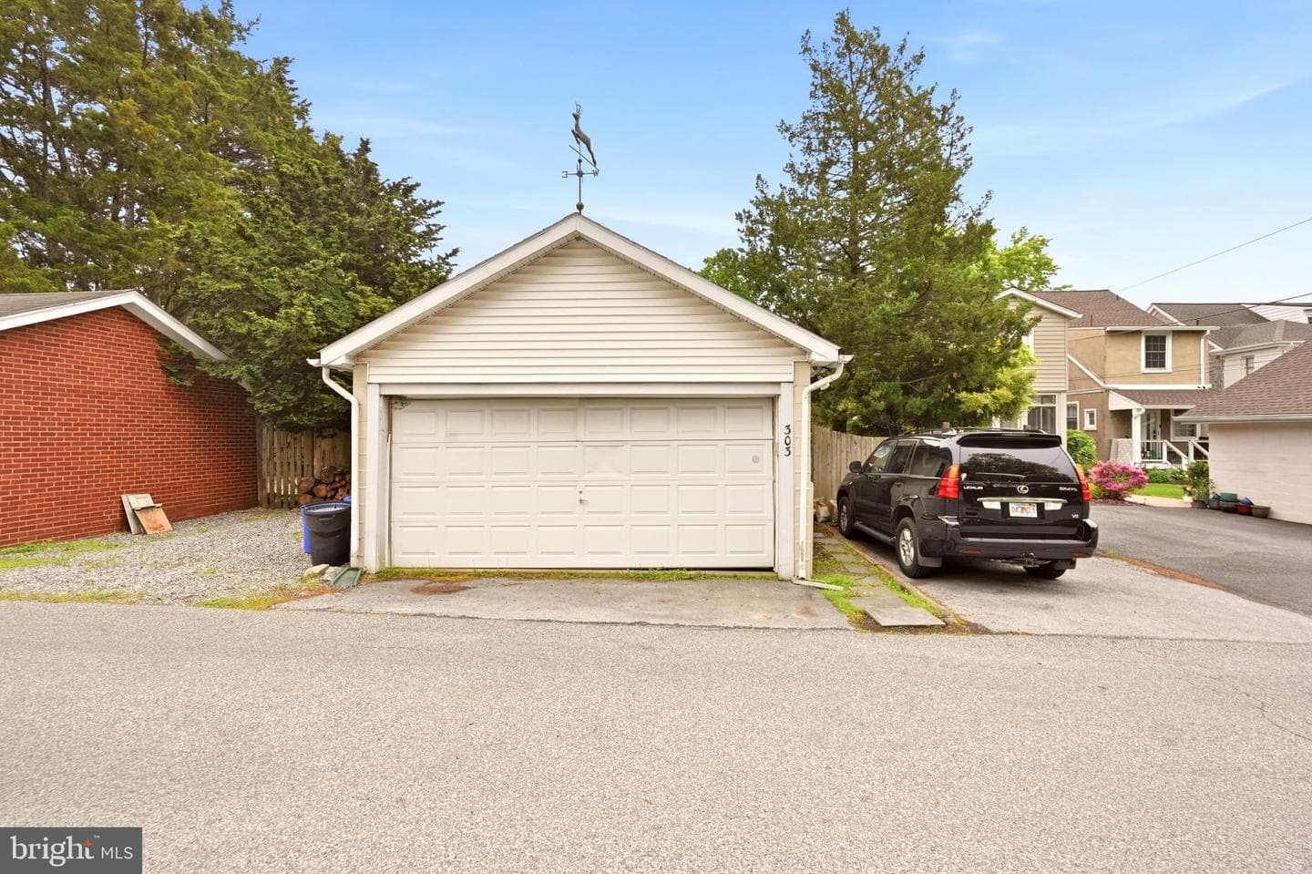 303 Price Street photo 57