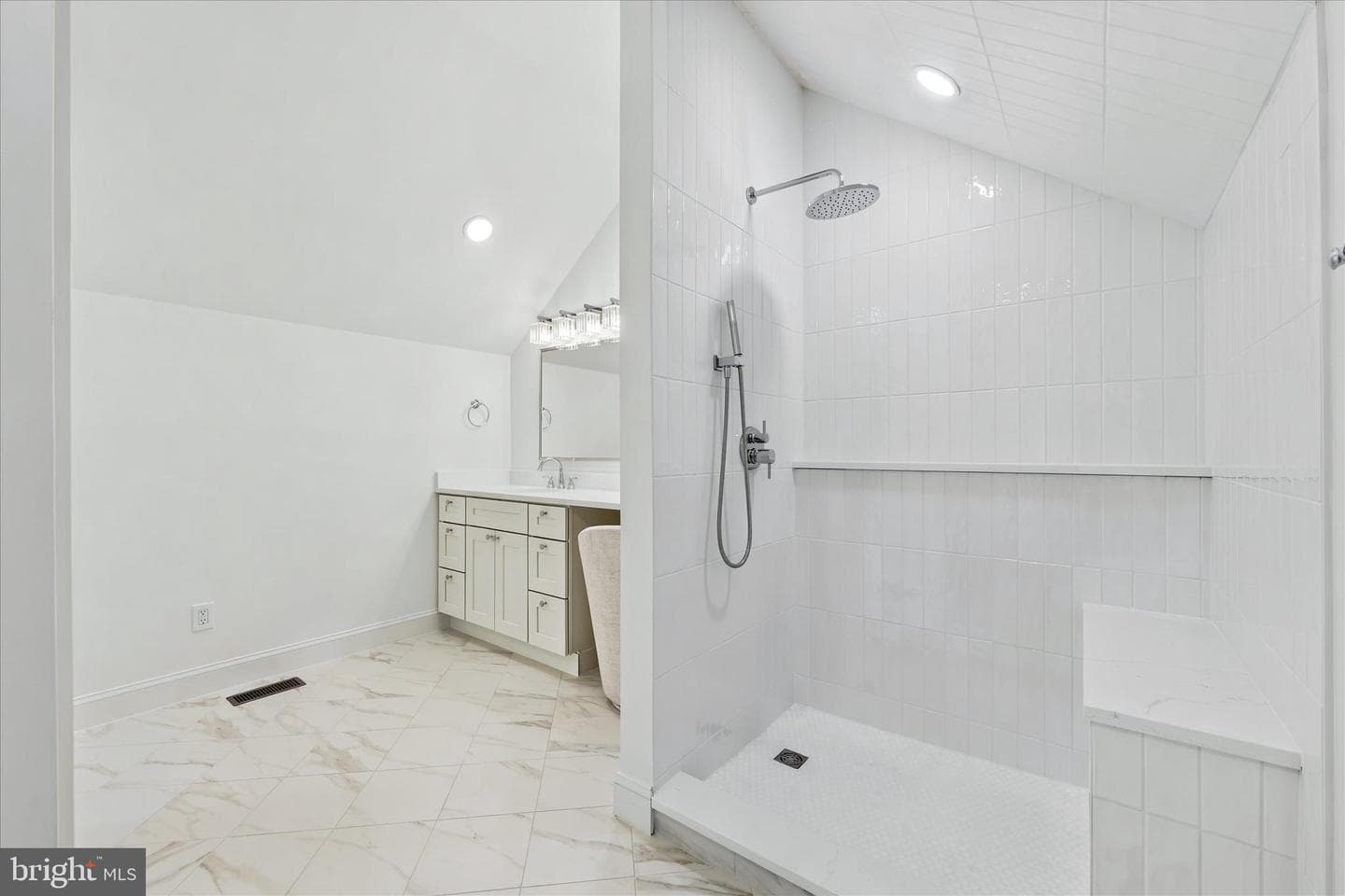 1605 Masters Way photo 42