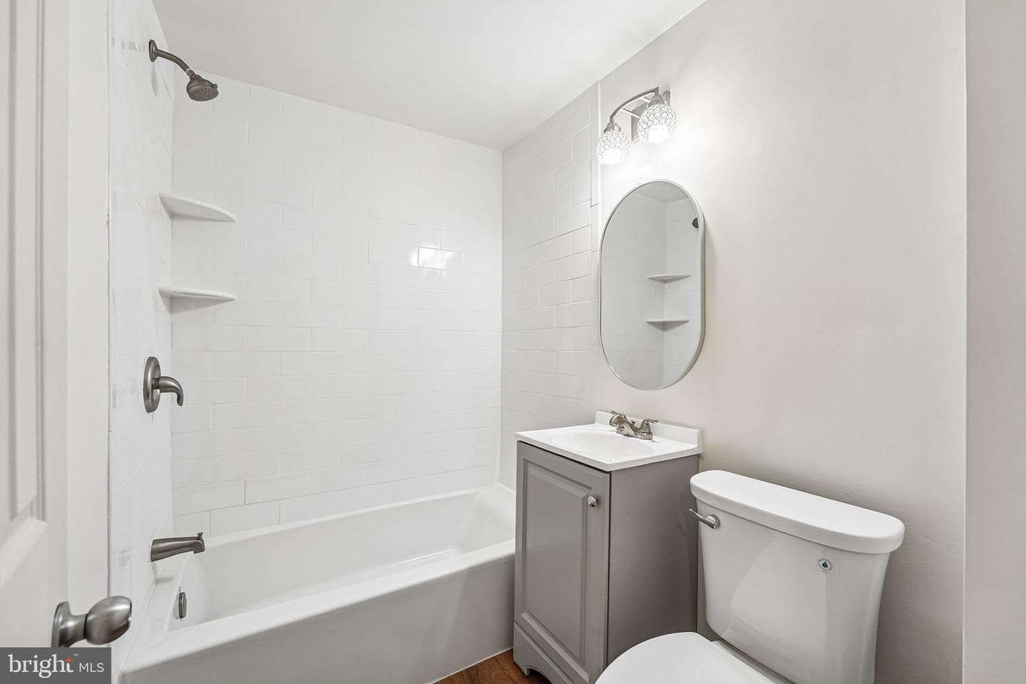 605 W Market Street #35 photo 10