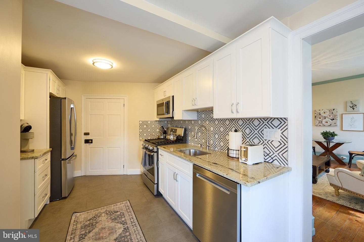 26 W Union Street photo 12