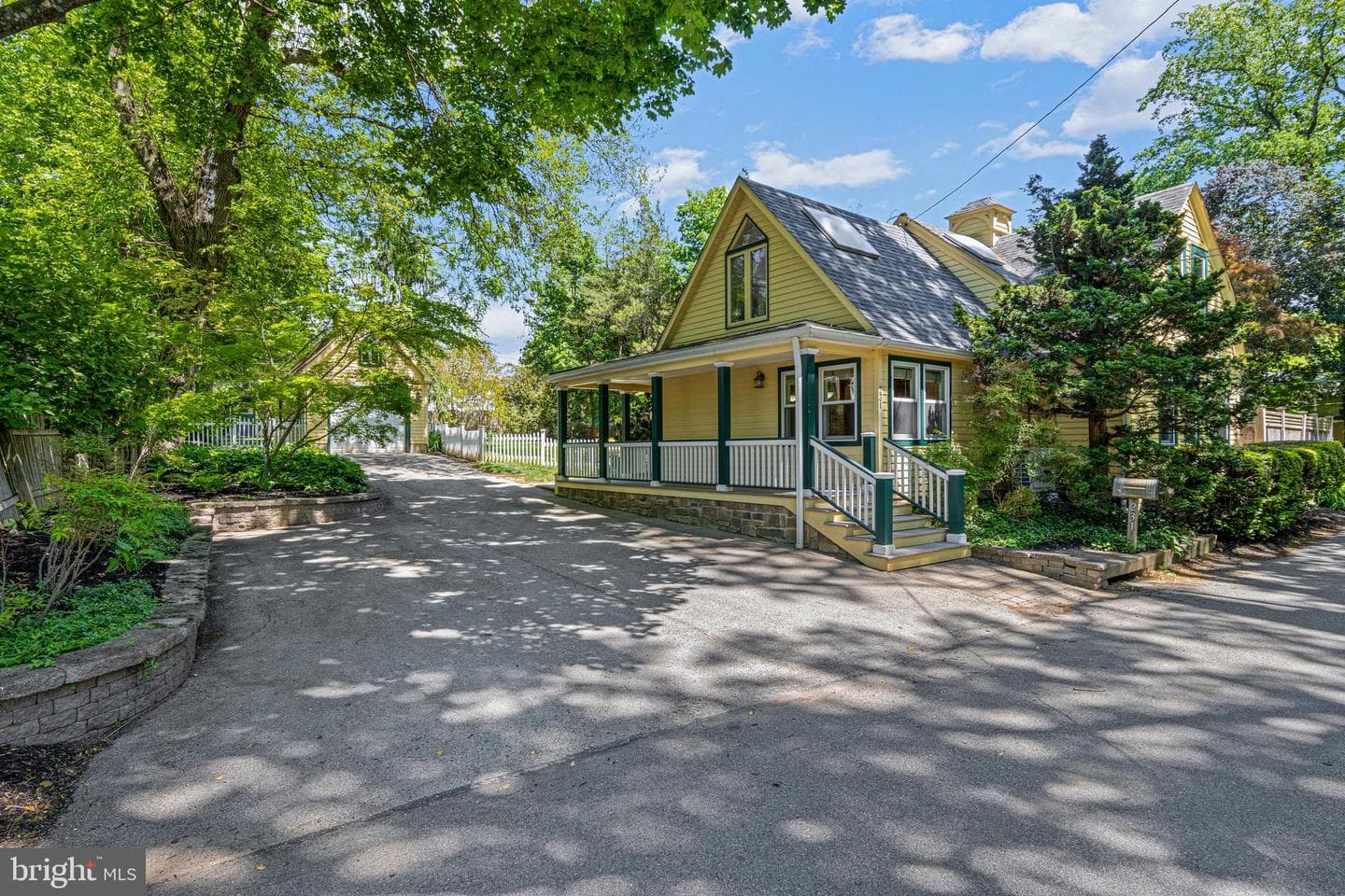 231 W Valley Road photo 49