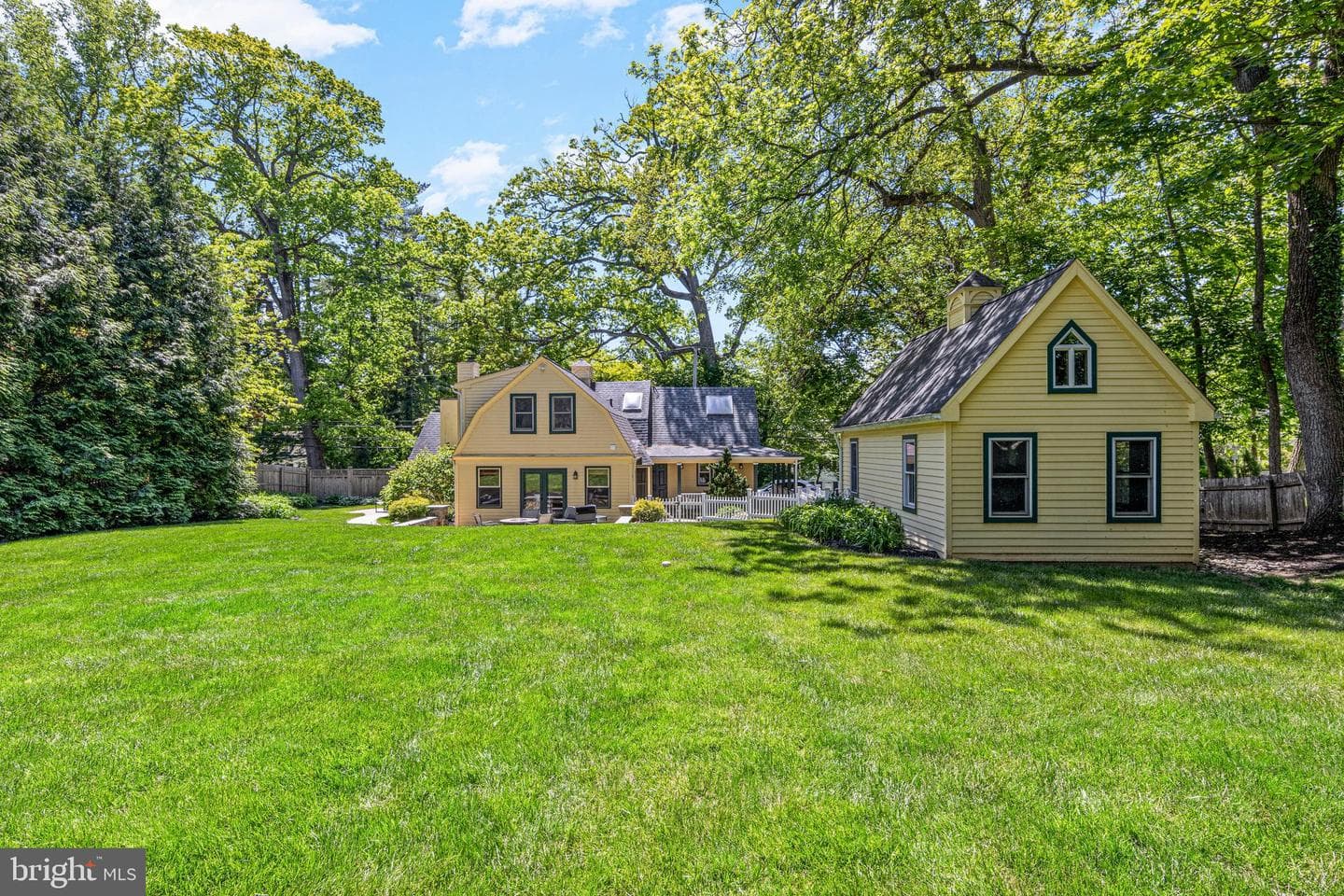231 W Valley Road photo 55