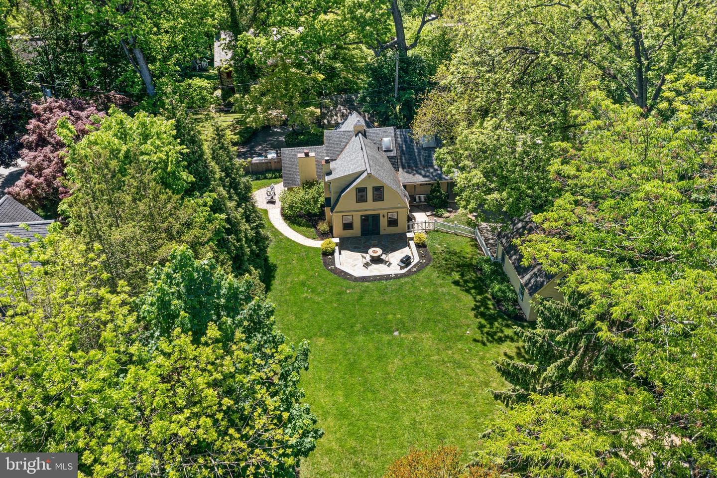 231 W Valley Road photo 59