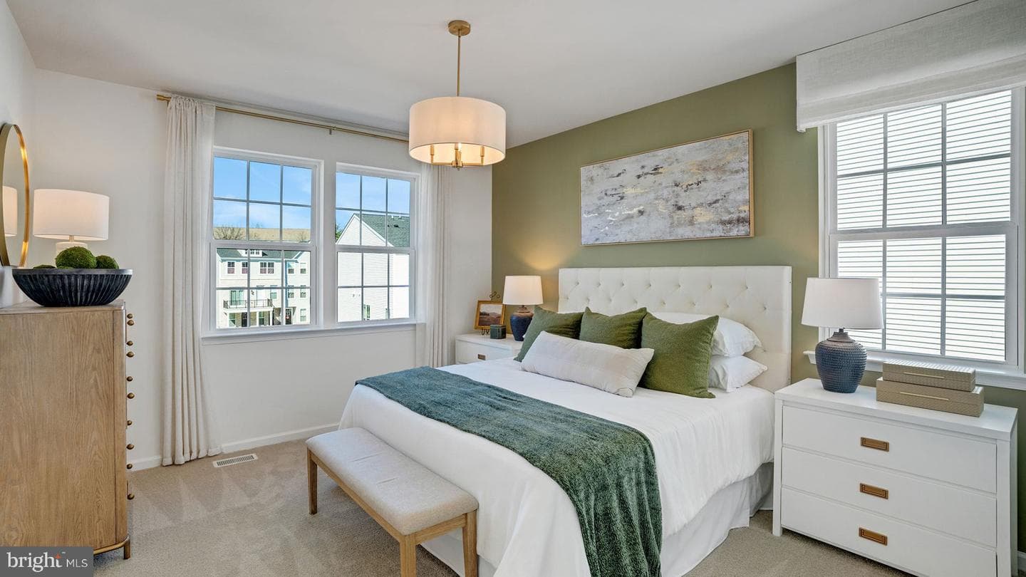 109 Smithworks Boulevard photo 10
