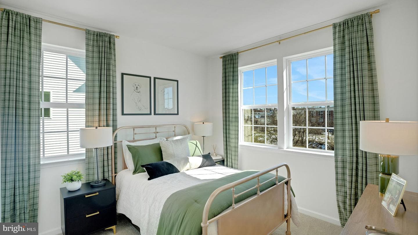 109 Smithworks Boulevard photo 13