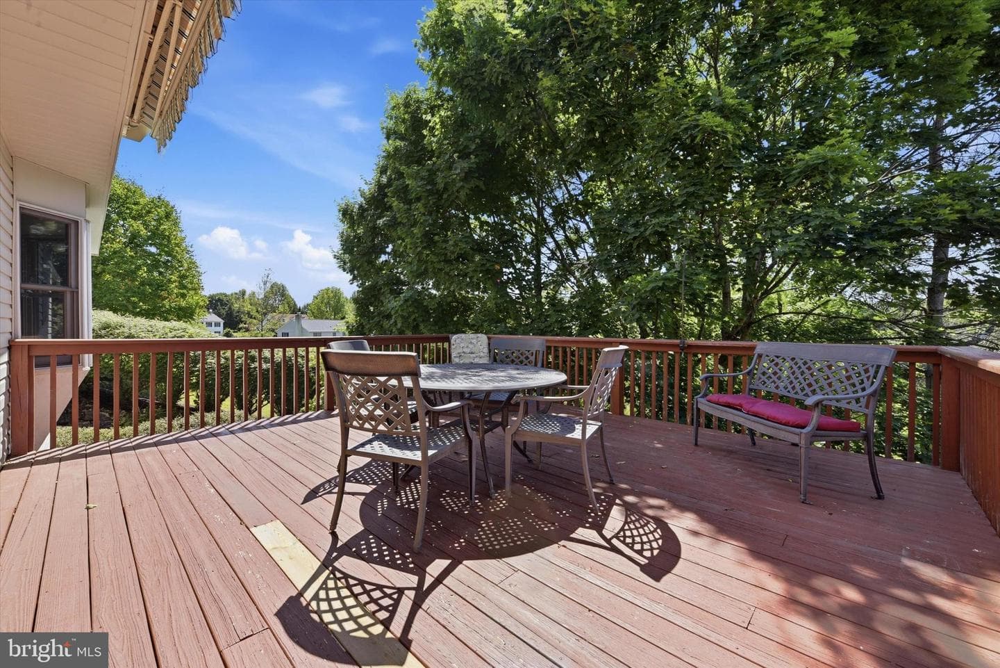 100 Noble Drive photo 11
