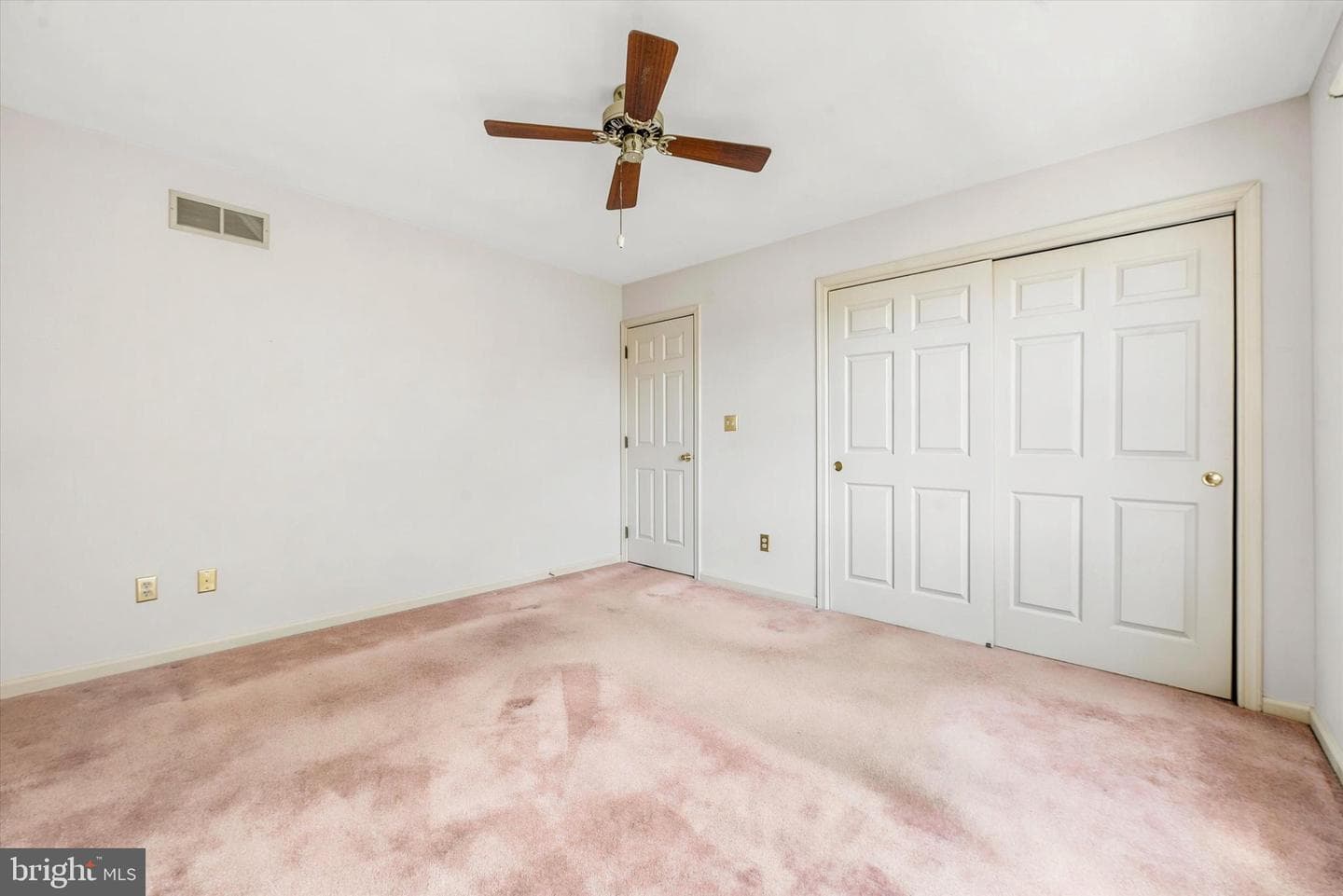 100 Noble Drive photo 22