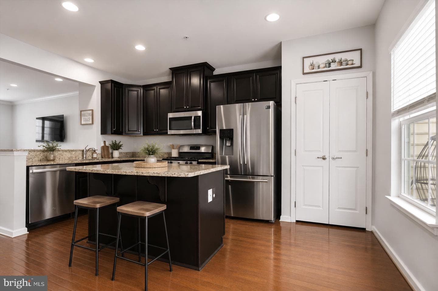 422 Lopata Road photo 12
