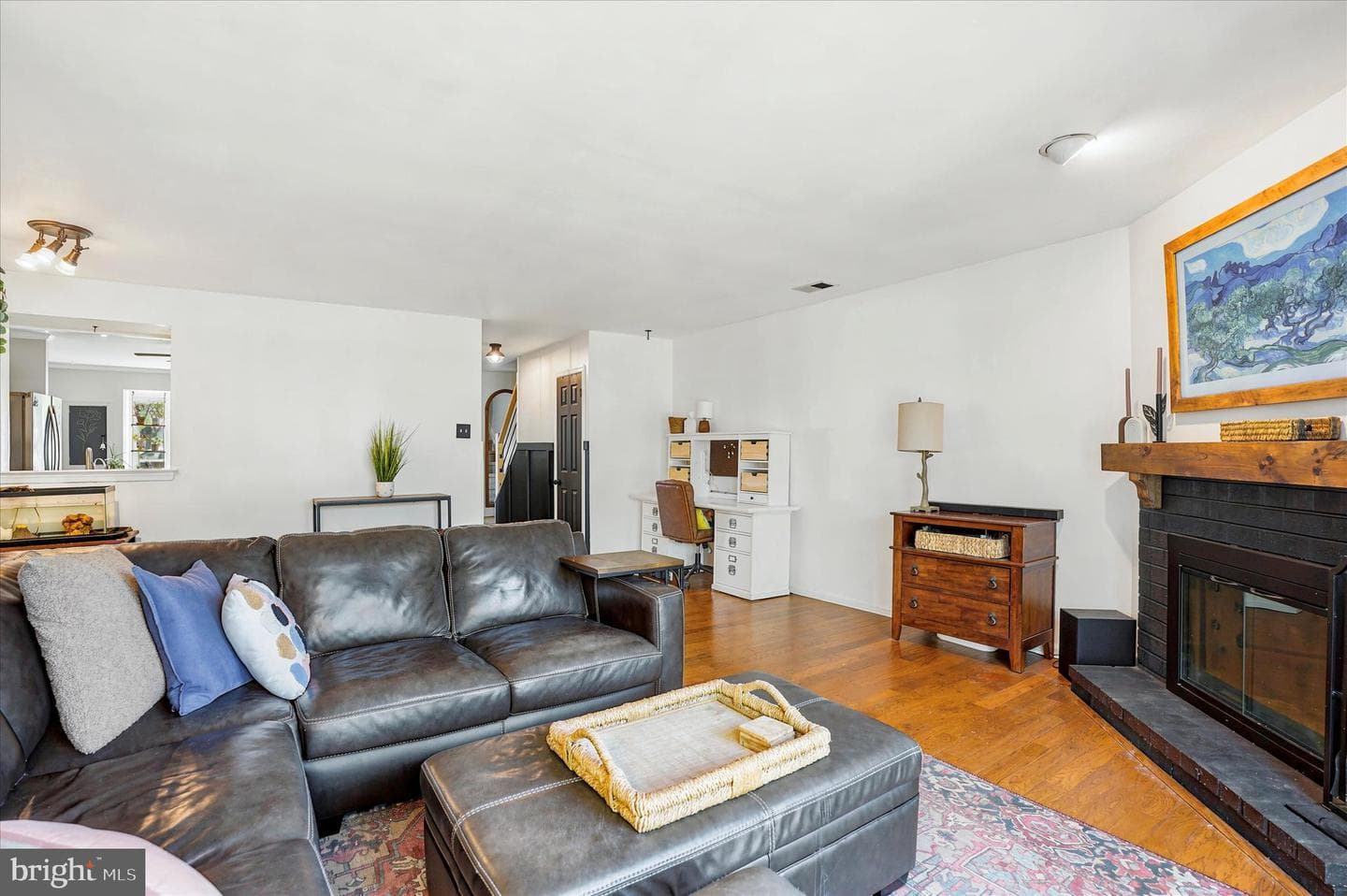 219 Towyn Court photo 10
