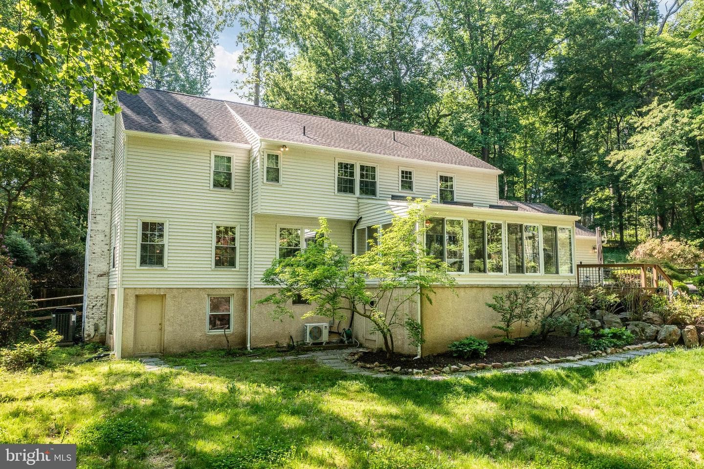 823 Nathan Hale Drive photo 68