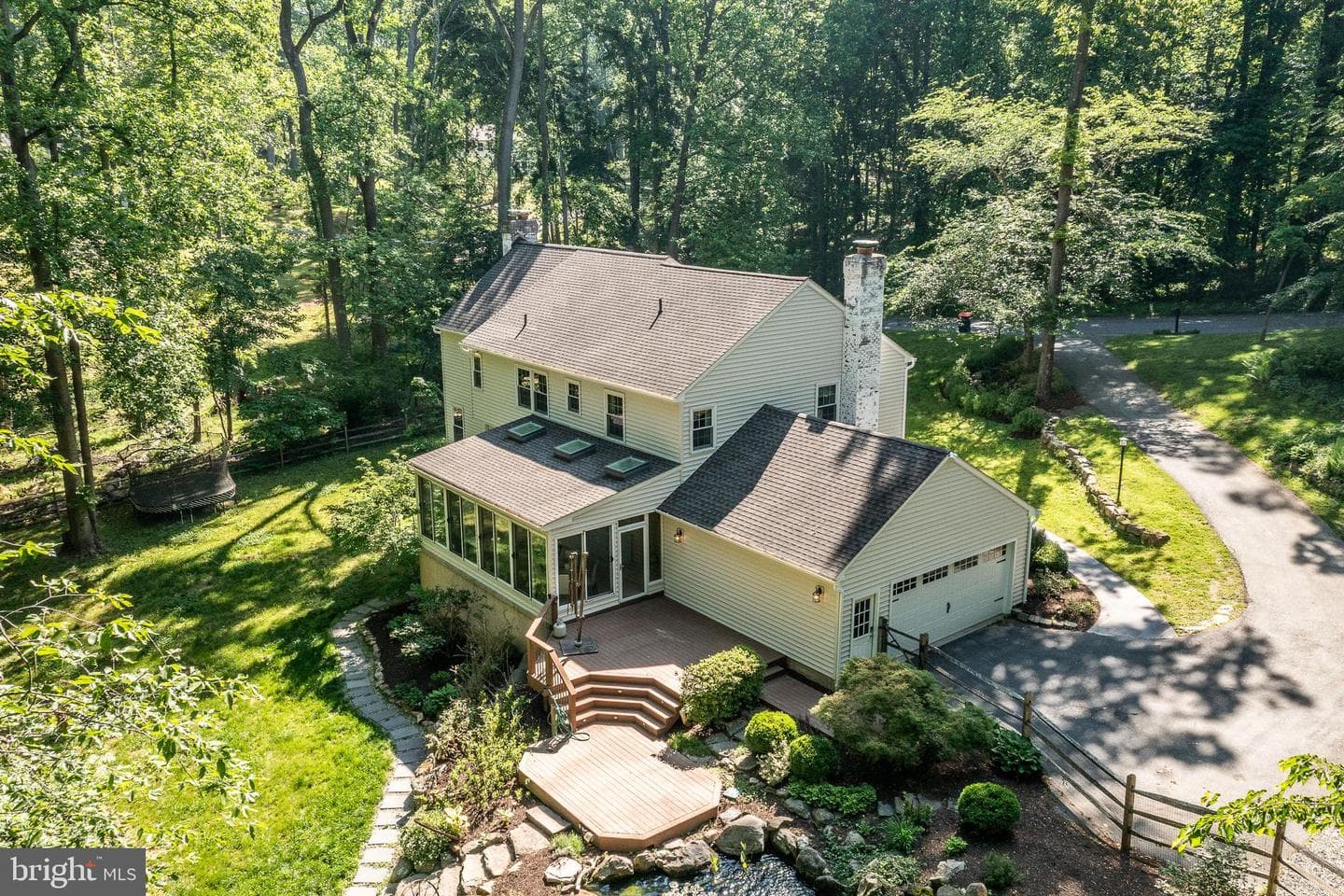 823 Nathan Hale Drive photo 72
