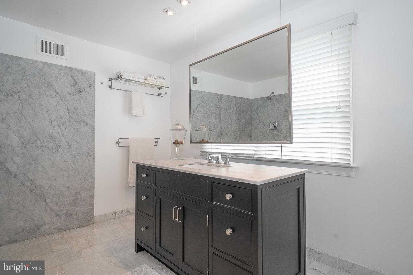 1421 Radbill Circle photo 42