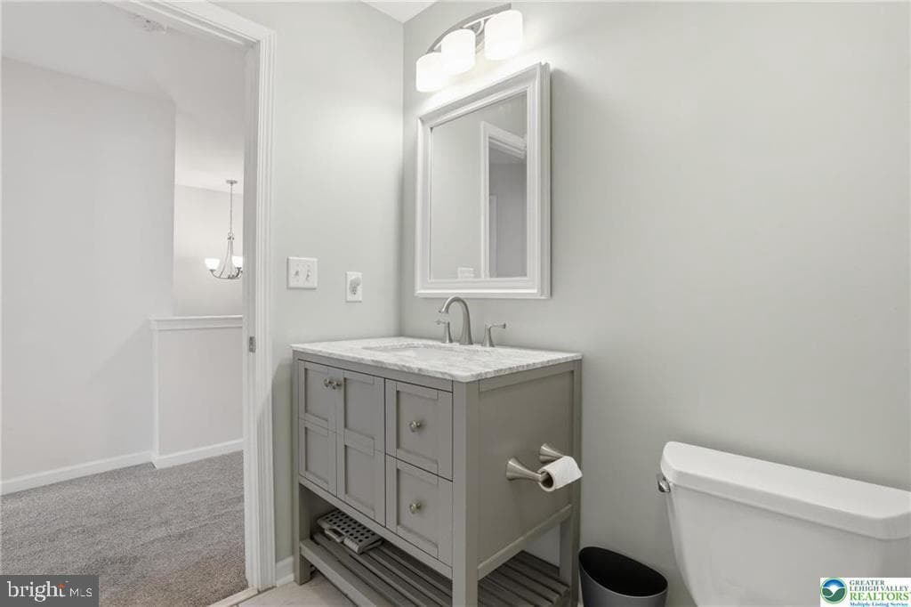321 E 3rd Street photo 40