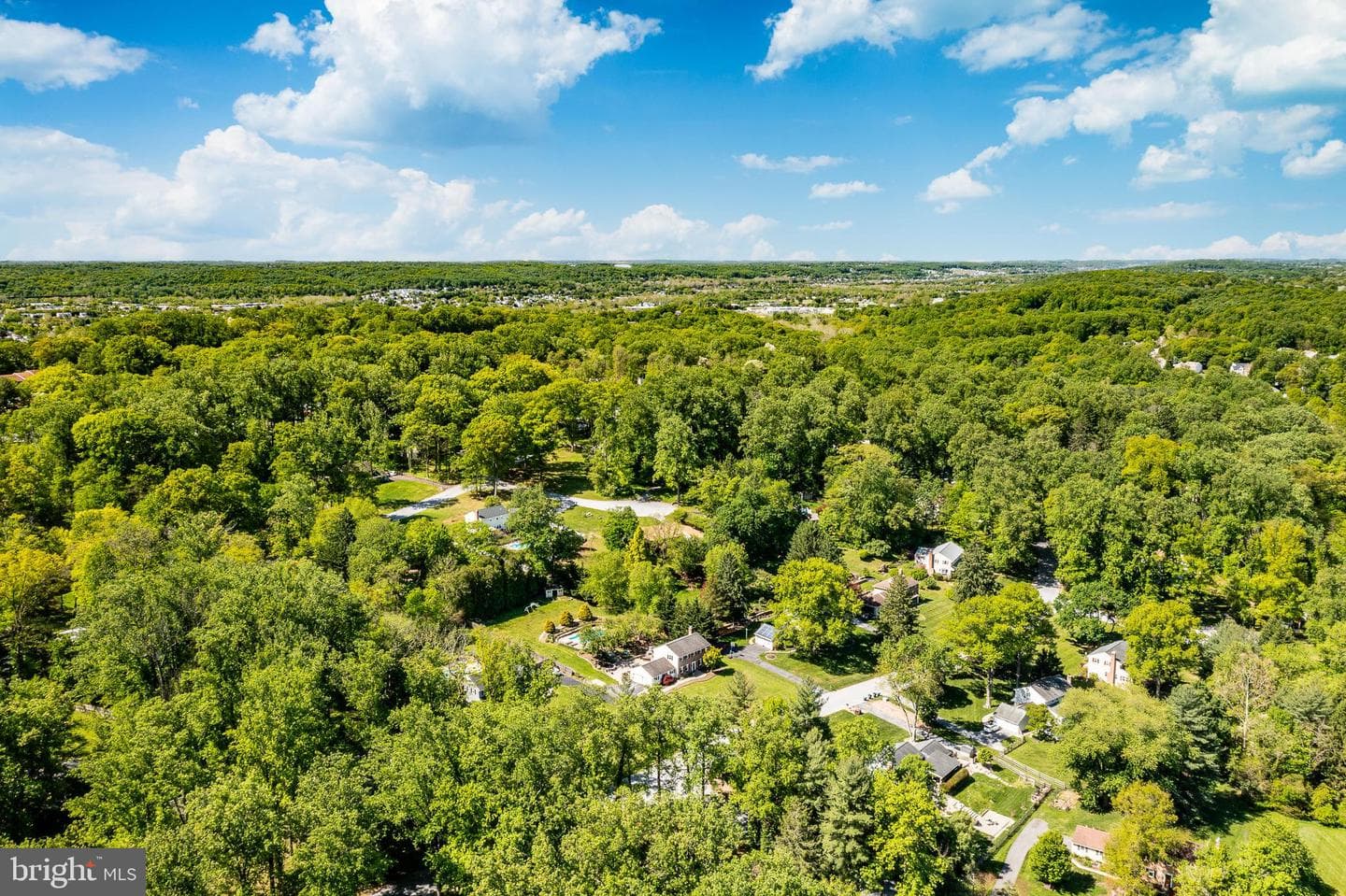 760 Norwood Road photo 40