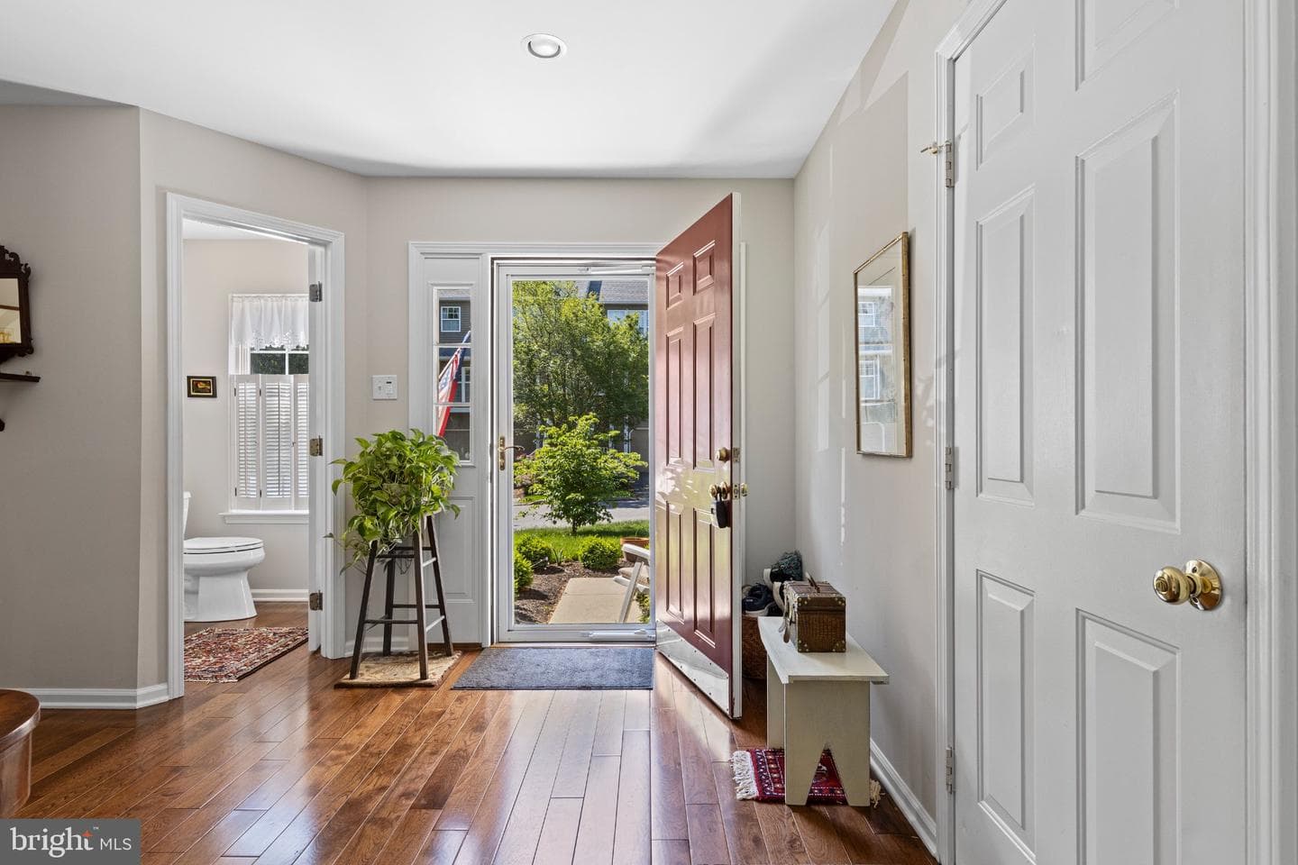 116 Weybridge Drive photo 5