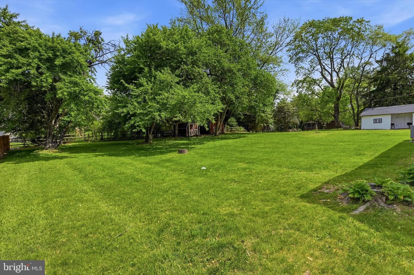 155 Glencrest Road photo 22