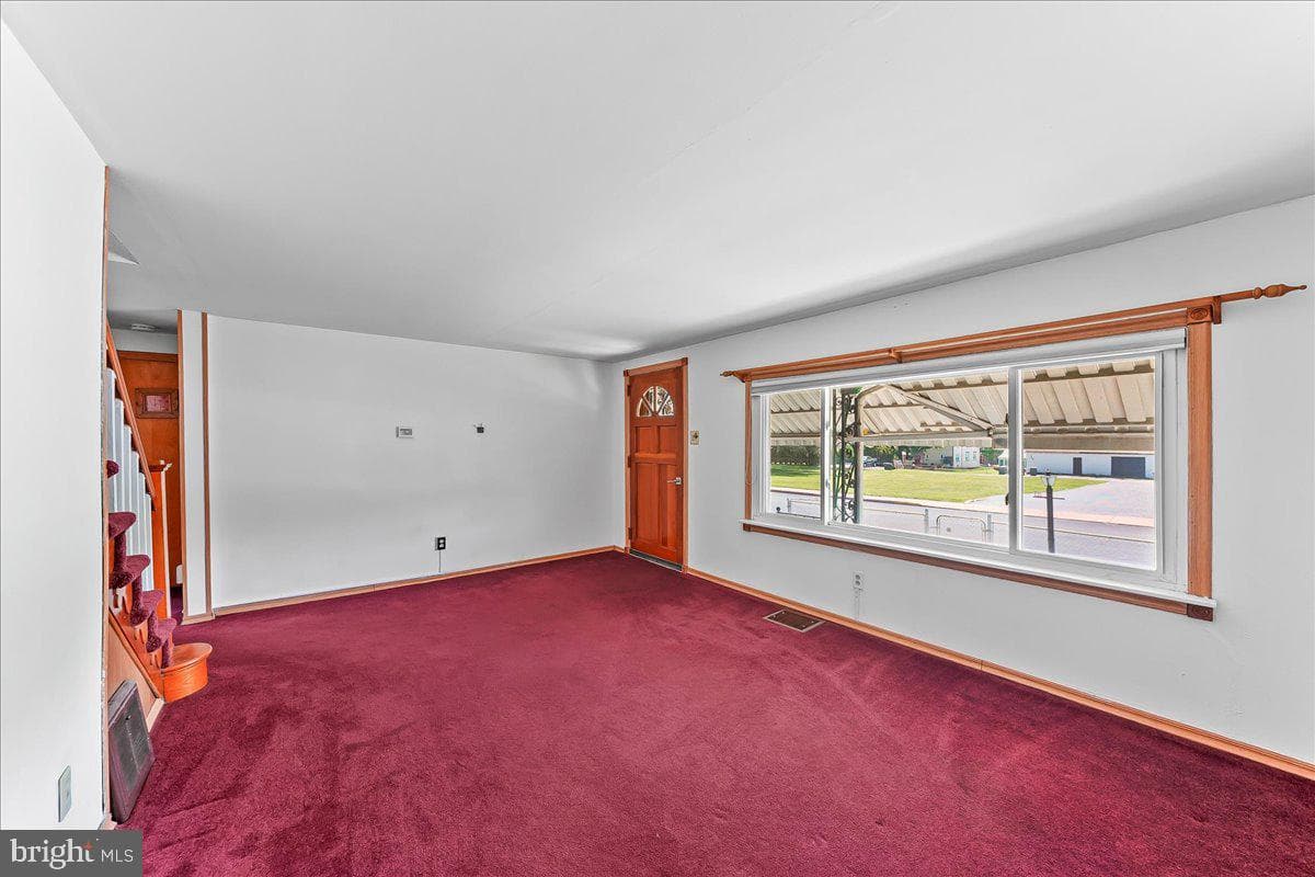 713 Charles Street photo 5