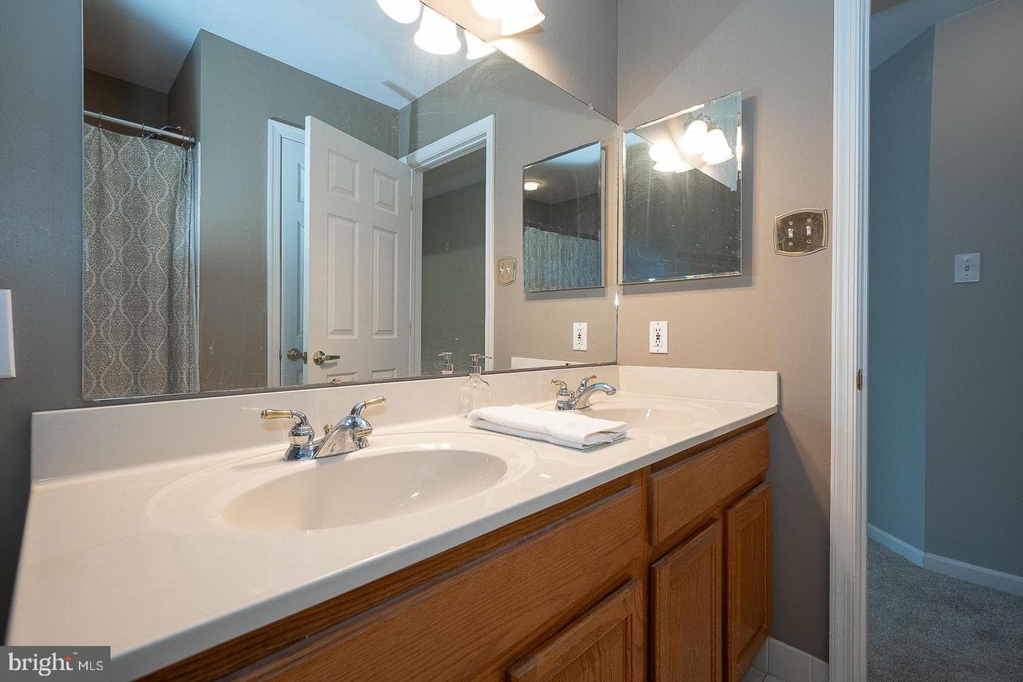 3301 Maplevale Circle photo 30