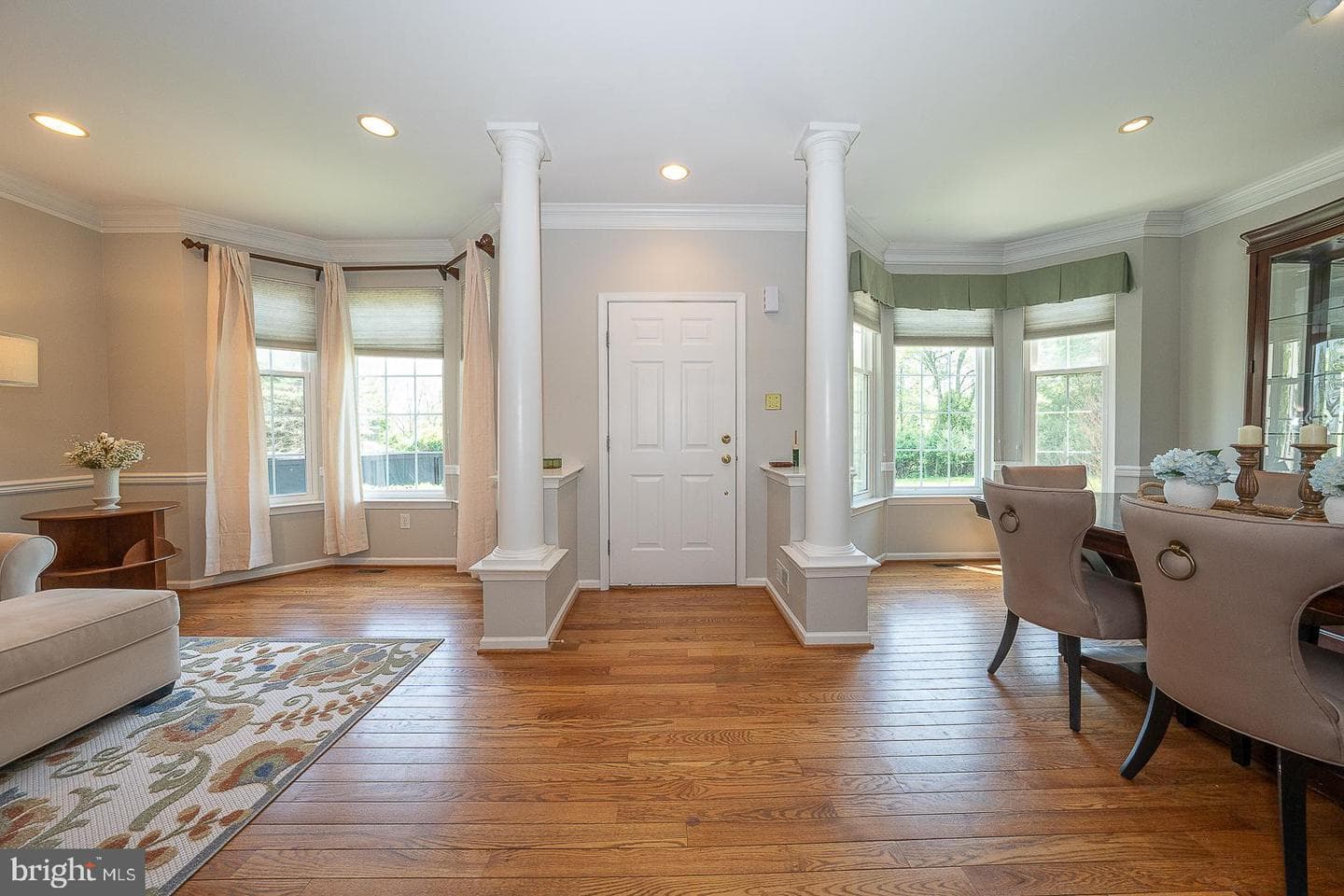 3301 Maplevale Circle photo 5