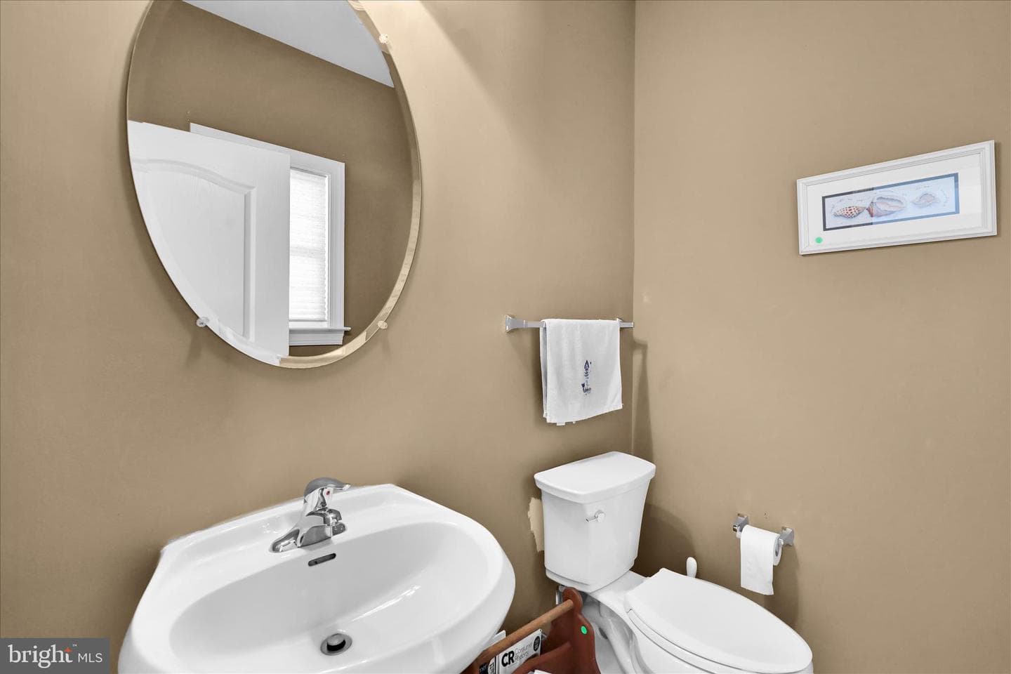 645 Martin Drive photo 4