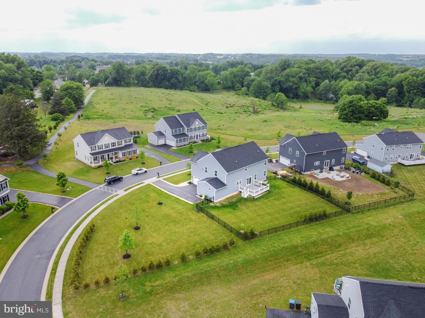 106 Cardinal Court photo 45