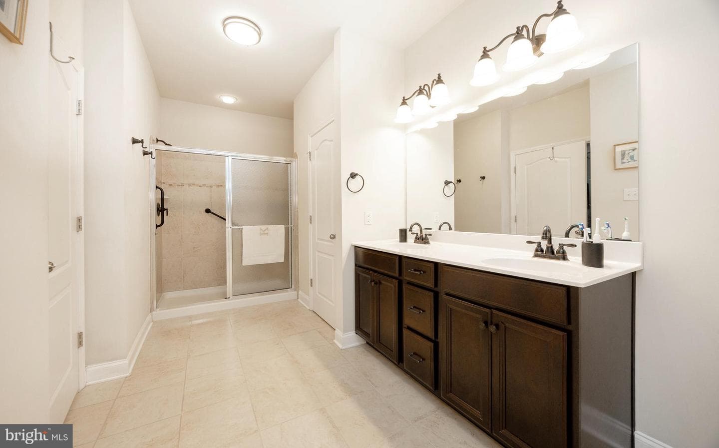 200 Gaston Lane photo 20