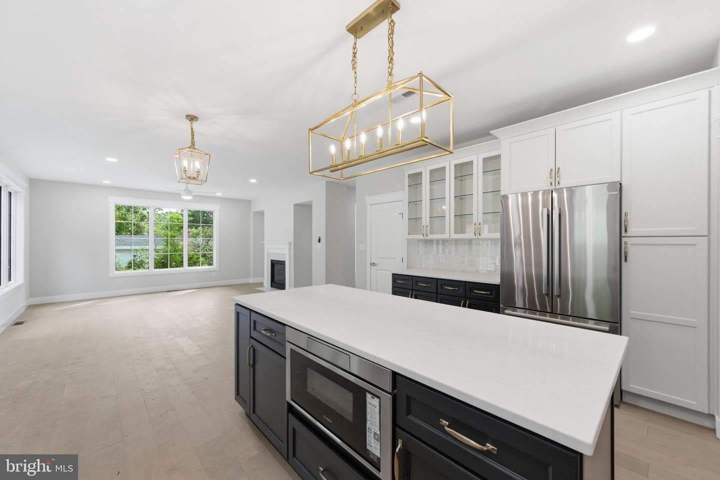 77 Spring Road photo 36